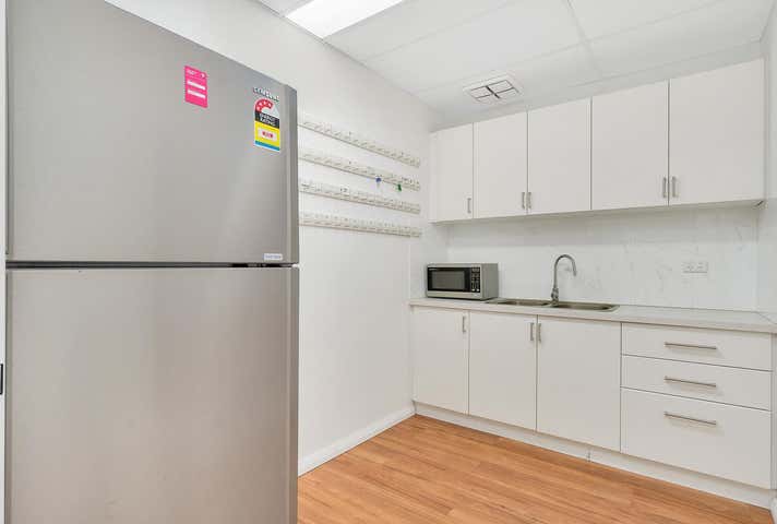 42/188 Newcastle Street Northbridge WA 6003 - Image 4