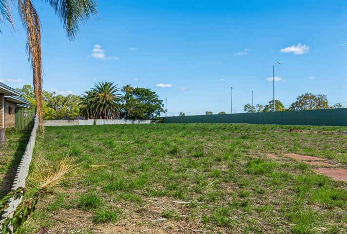 8 Osborne Place Stirling WA 6021 - Image 7