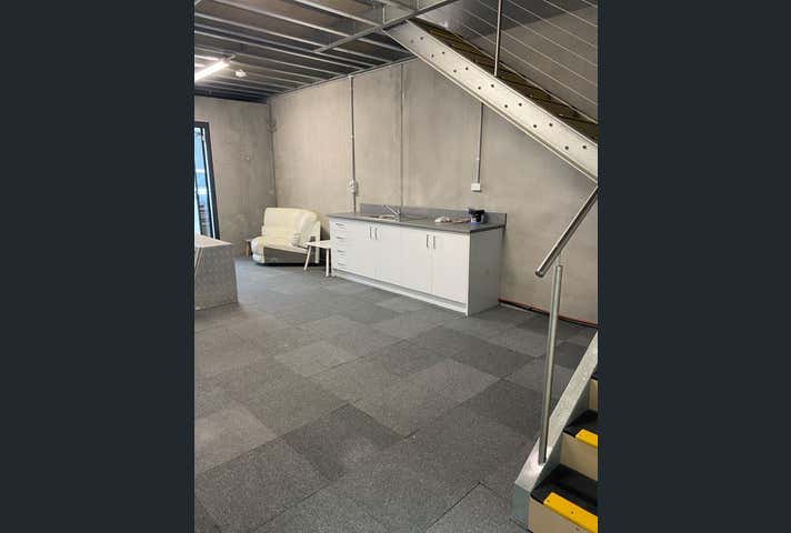 8/7 Waynote Place Unanderra NSW 2526 - Image 19