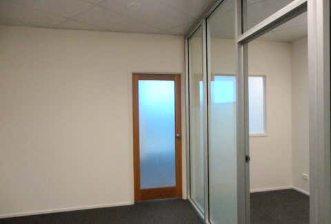 Suite 15, 10 Burnside Road Ormeau QLD 4208 - Image 6