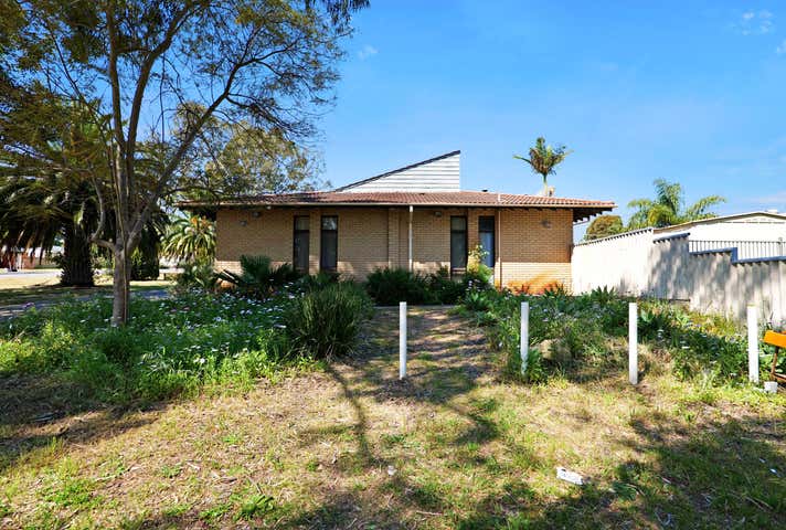 65 & 67 Bickner Way Parmelia WA 6167 - Image 22
