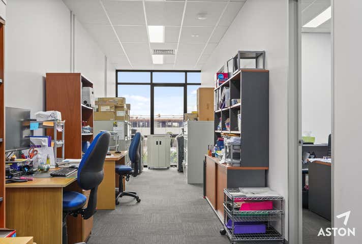 4/5 Wedge Street South Werribee VIC 3030 - Image 5