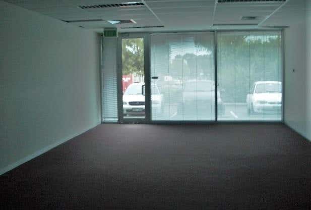 8/17-21 Miles Street Mulgrave VIC 3170 - Image 2