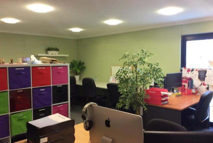 Unit 4, 14 Uppill Pl Wangara WA 6065 - Image 11