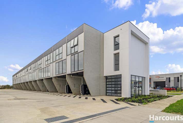 25 Maughan Way Cranbourne West VIC 3977 - Image 1