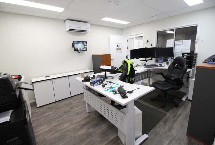 318-320 Anzac Avenue Harristown QLD 4350 - Image 5