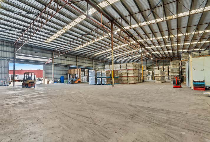 8 Catalano Road Canning Vale WA 6155 - Image 6