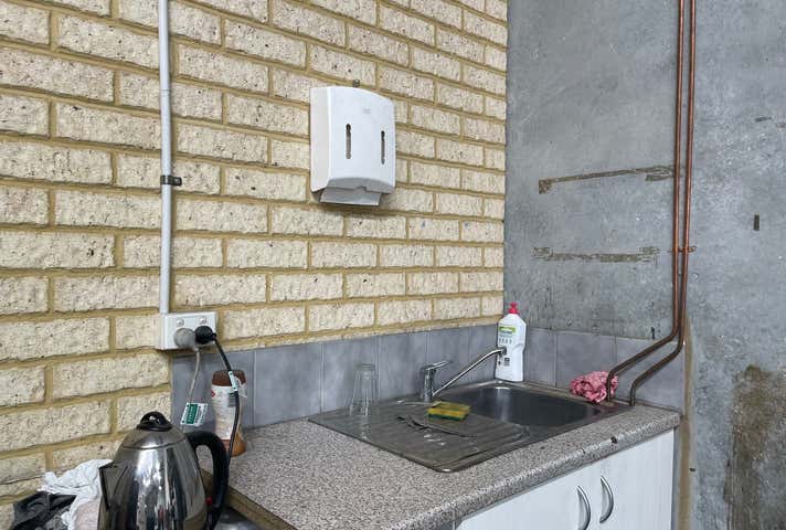 15 Pavers Circle Malaga WA 6090 - Image 14