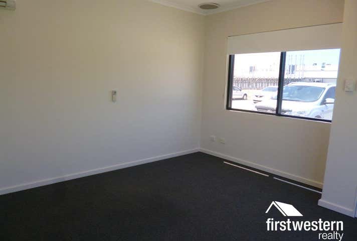 1/27 Denninup Way Malaga WA 6090 - Image 9