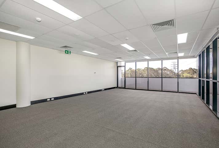 4.03/10 Tilley Lane Frenchs Forest NSW 2086 - Image 3