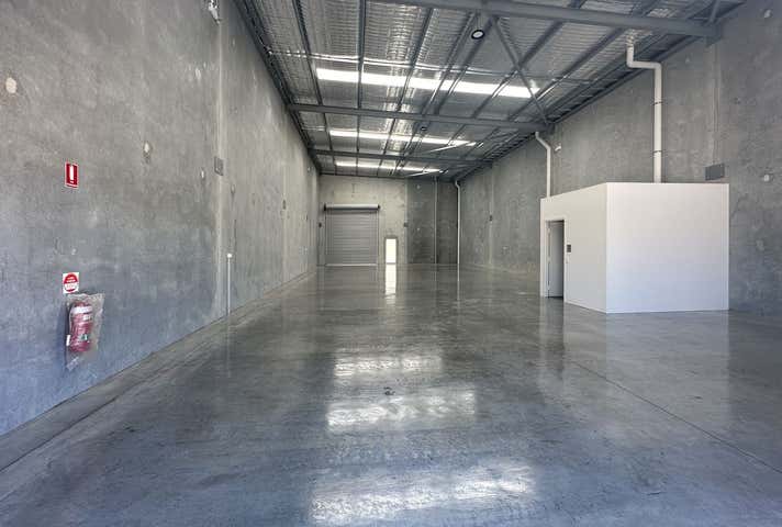 34 Sunderland Crescent Butler WA 6036 - Image 6