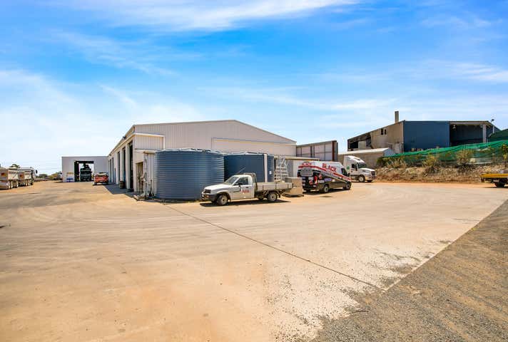 494-498 Boundary Road Wilsonton QLD 4350 - Image 10