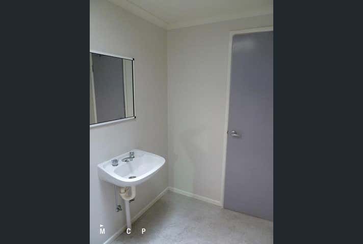 9/2 Jeffcoat Street West Mackay QLD 4740 - Image 6
