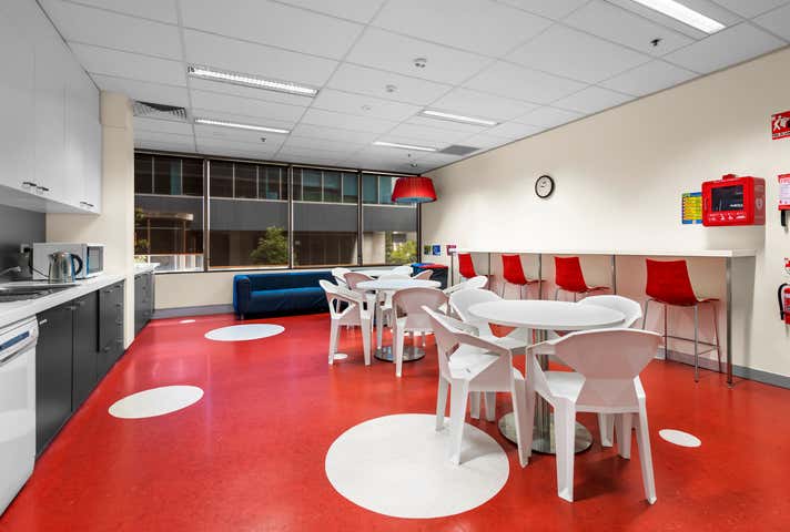 2/52 Merivale Street South Brisbane QLD 4101 - Image 7