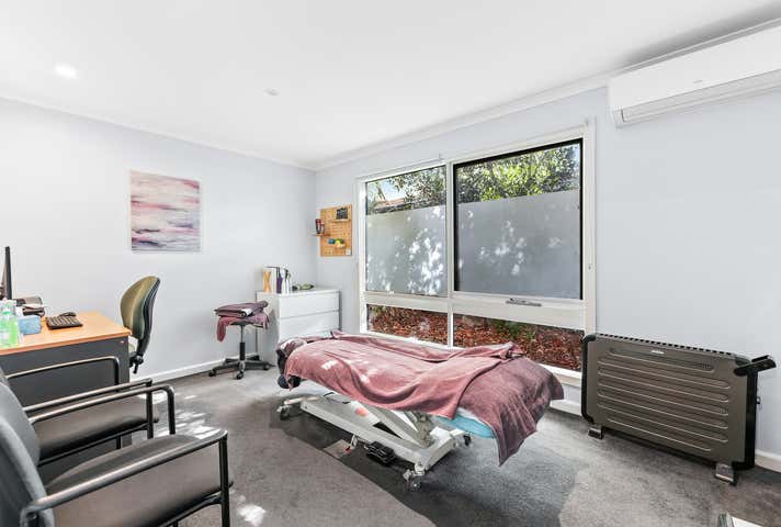 15 Devon Street Croydon VIC 3136 - Image 9