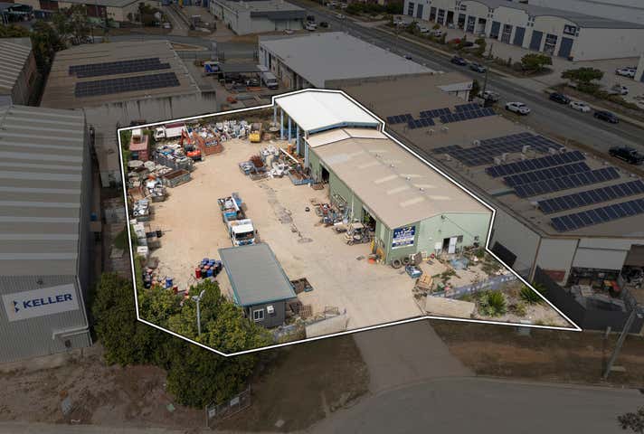 4 Larue Court Lawnton QLD 4501 - Image 1