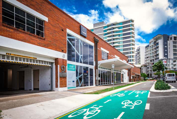 Commercial Real Estate Property For Lease In Hamilton Qld 4007