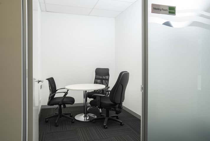 6/1 Merino Entrance Cockburn Central WA 6164 - Image 7