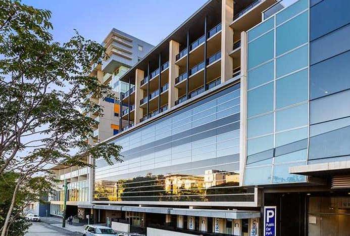 605/10 Yarra Street South Yarra VIC 3141 - Image 3