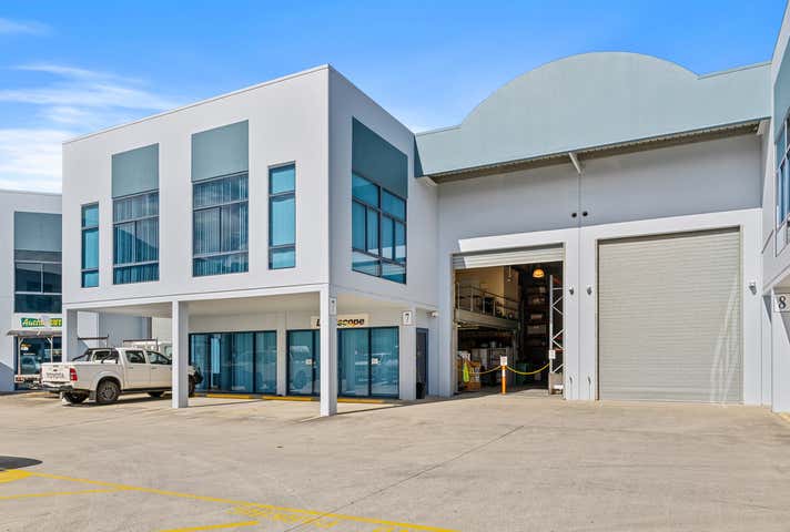 7/3-5 Deakin Street Brendale QLD 4500 - Image 3