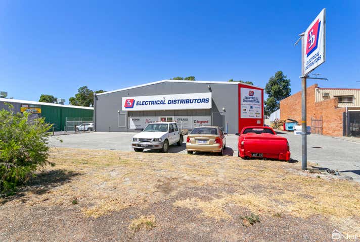 17 Gillam Drive Kelmscott WA 6111 - Image 6