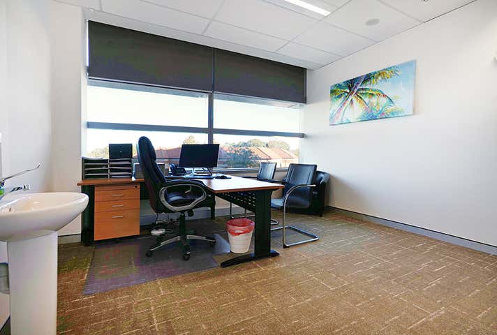 26/3 Barry Marshall Parade Murdoch WA 6150 - Image 5