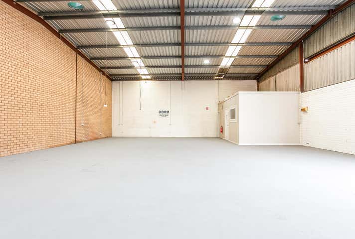 14/369 Holmes Road Forrestfield WA 6058 - Image 5