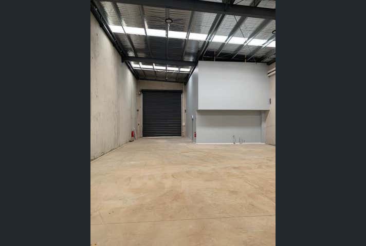 Unit 2, 6 Geehi Way Ravenhall VIC 3023 - Image 2