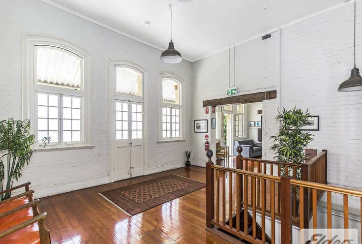 35 Logan Road Woolloongabba QLD 4102 - Image 4