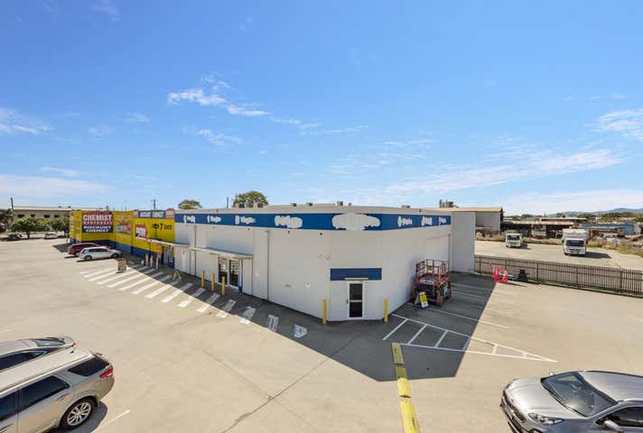 2/38 Pilkington Street Garbutt QLD 4814 - Image 4