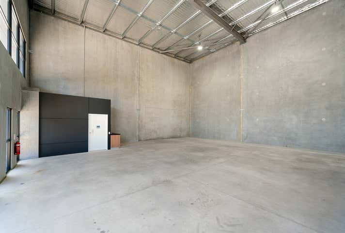Units 1 & 4, 57-59 Gavenlock Road Tuggerah NSW 2259 - Image 9