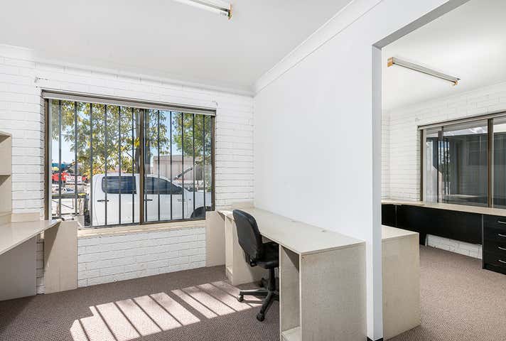 11 William Banks Drive Burleigh Heads QLD 4220 - Image 5