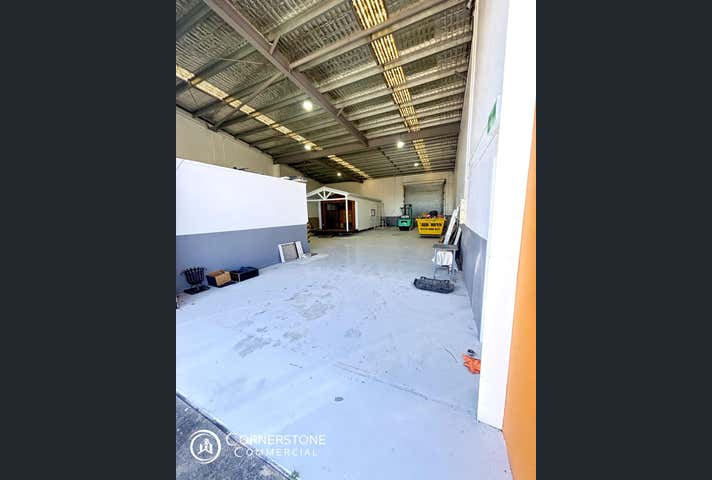 1/76 Lear Jet Drive Caboolture QLD 4510 - Image 9