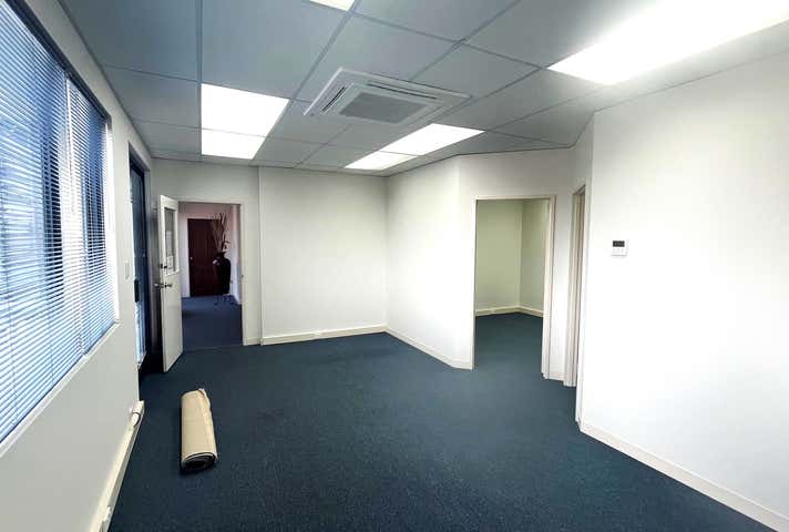 5/143-147 Somerville Boulevard Winthrop WA 6150 - Image 6