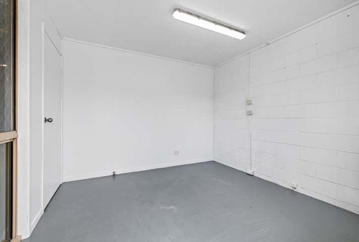 Unit, 9/11-13 Morton Street Chinderah NSW 2487 - Image 5