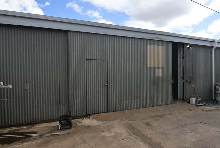 2/27 Hamill Street Garbutt QLD 4814 - Image 12