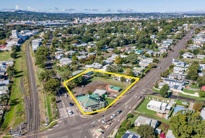 2 West Street North Toowoomba QLD 4350 - Image 2