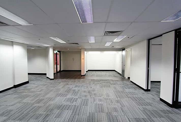 5/102-108 Alfred Street South Milsons Point NSW 2061 - Image 4