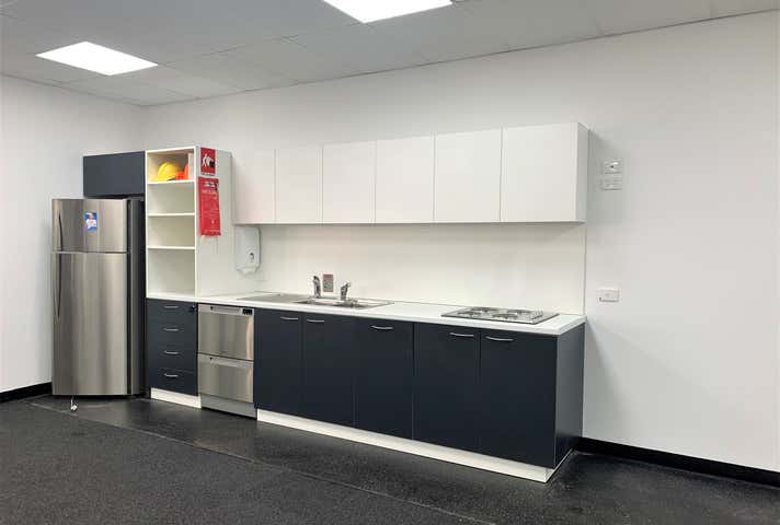 Shop 4, 18-20 Hurtle Parade Mawson Lakes SA 5095 - Image 9