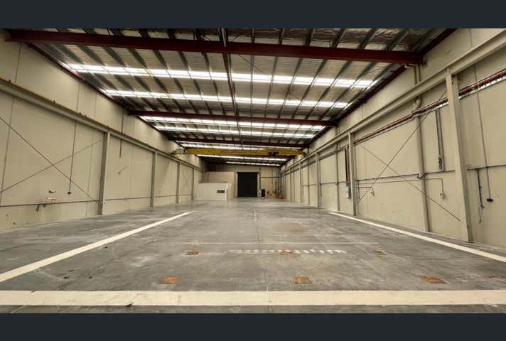 Unit 2, 40 Green Street Doveton VIC 3177 - Image 2