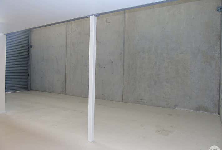 4/216 Harbour Road Mackay Harbour QLD 4740 - Image 11