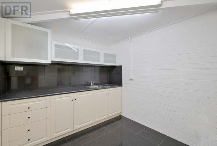 3/10 Hines Road O'Connor WA 6163 - Image 17