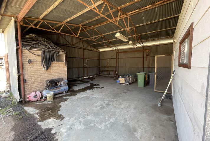 25 Stone Street Armadale WA 6112 - Image 4