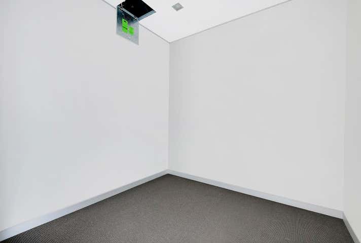 25 Pitcairn Way Pacific Pines QLD 4211 - Image 11