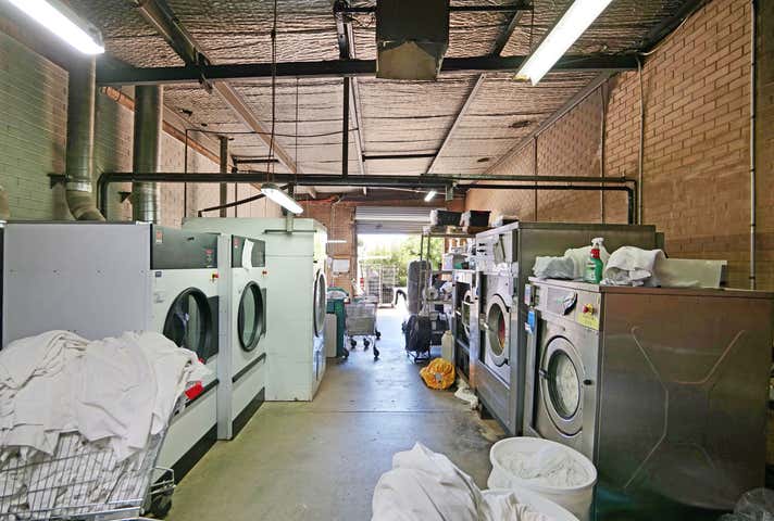 Unit 5, 196 Campbell Street Belmont WA 6104 - Image 3