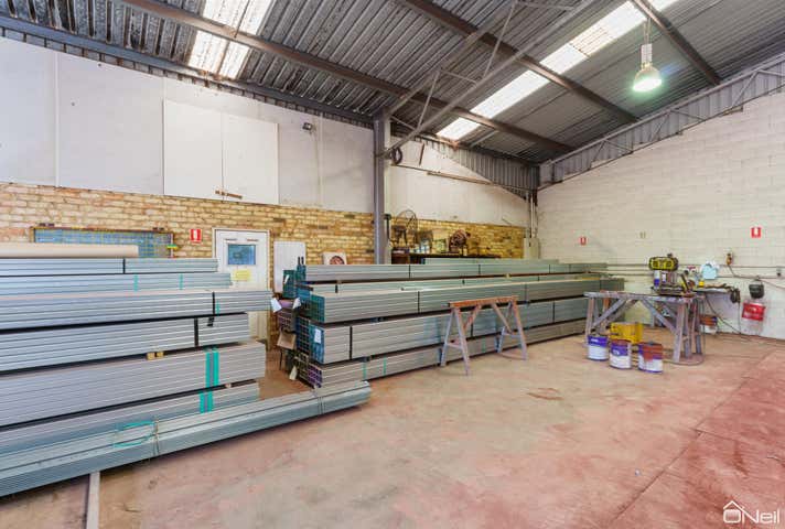 2/18 Keates Road Armadale WA 6112 - Image 15