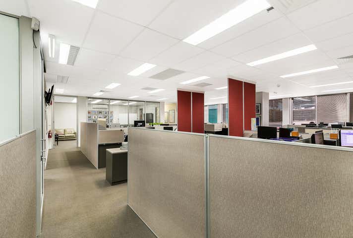 2/1B Kitchener Street East Toowoomba QLD 4350 - Image 13