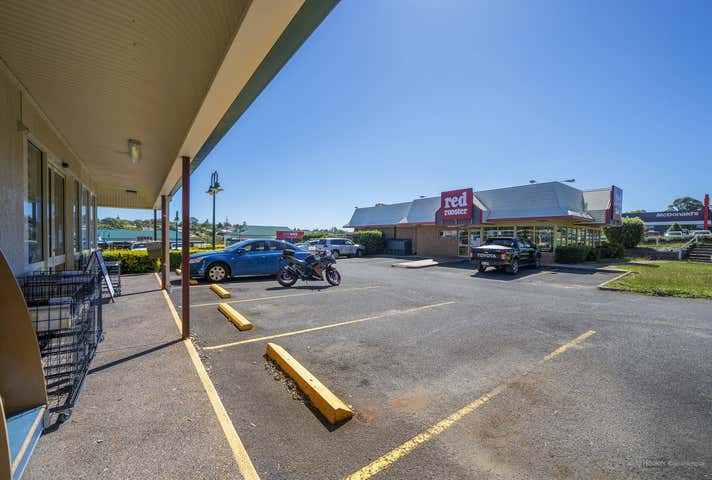 1 & 2, 837 Ruthven Street Kearneys Spring QLD 4350 - Image 6