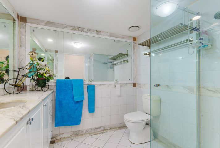 2/4-6 Northcliffe Terrace Surfers Paradise QLD 4217 - Image 15