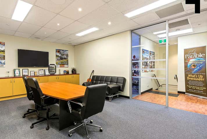 18/137-145 Rooks Road Nunawading VIC 3131 - Image 3